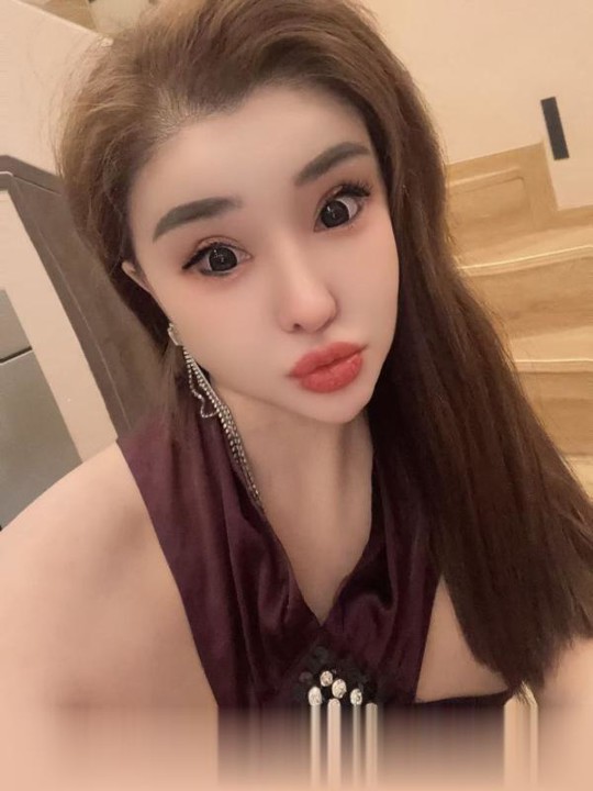 伯明翰楼凤，伦敦伴游，高端私人定制服务