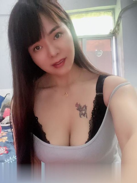 伯明翰楼凤，伦敦伴游，高端私人定制服务