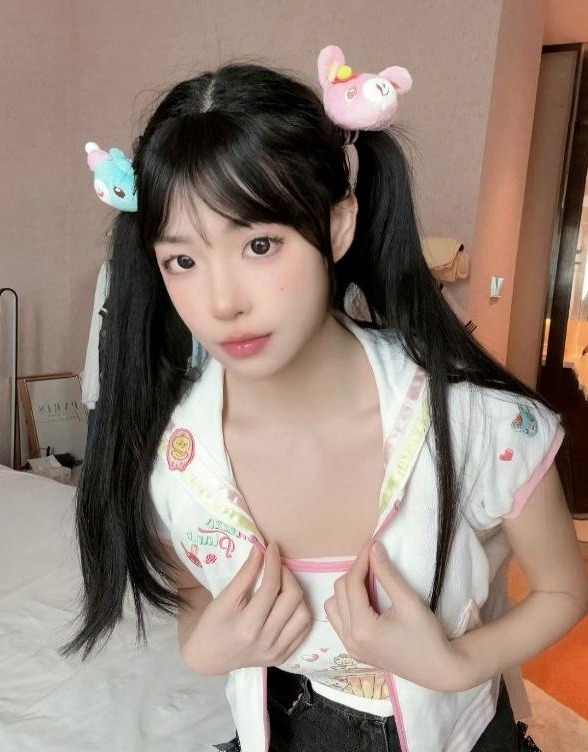 利兹楼凤,莞式服务