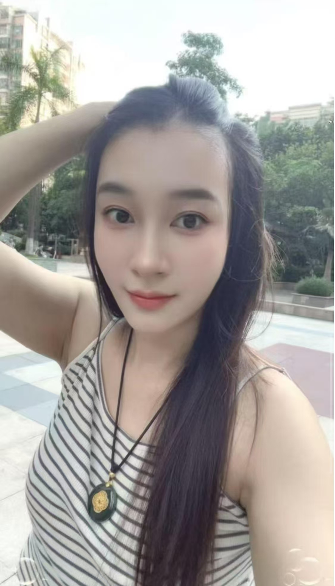 利兹私做私约,利兹全套小姐